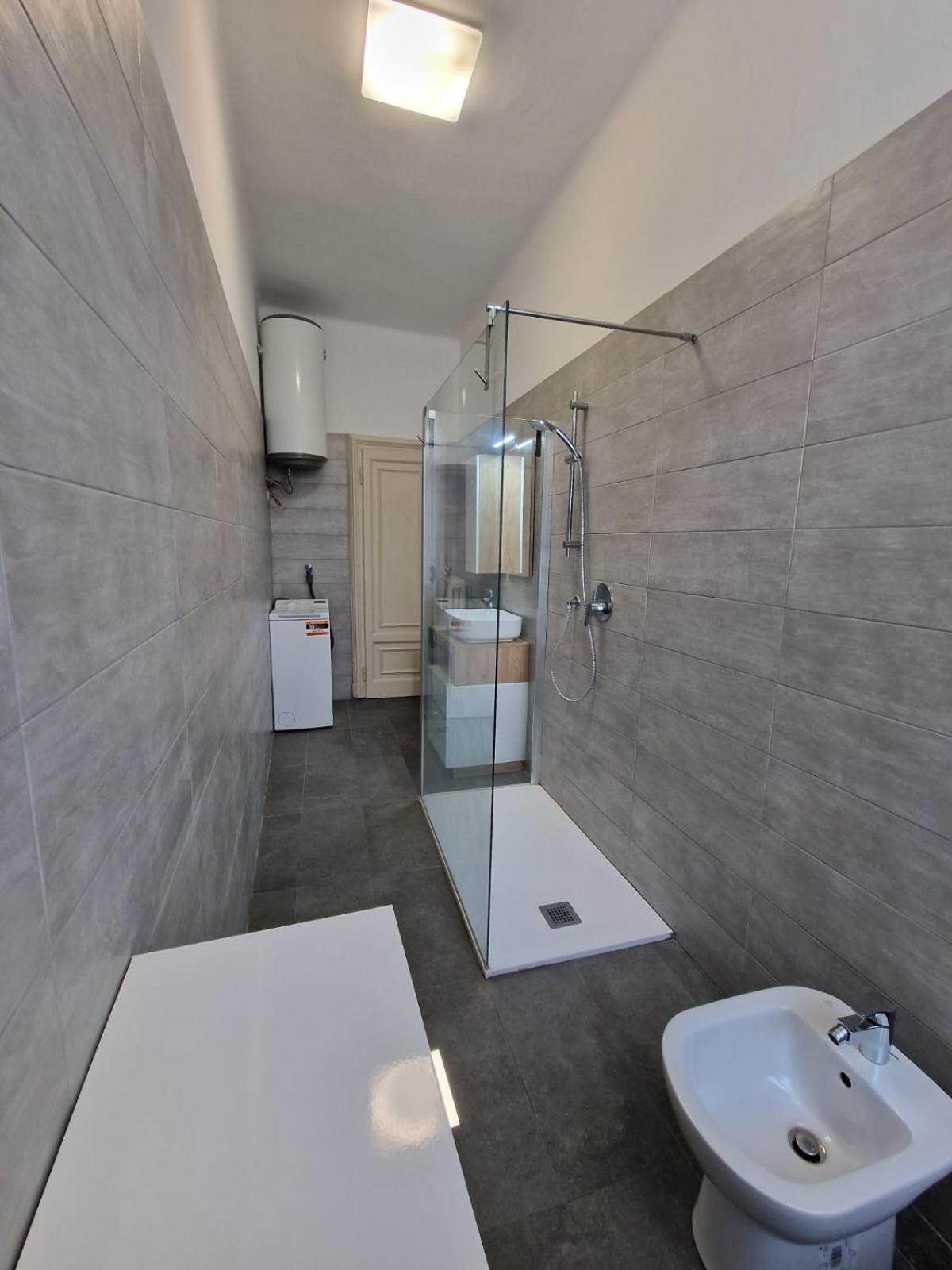 Duomo - Fontana Cozy With Terrace Apartment มิลาน ภายนอก รูปภาพ