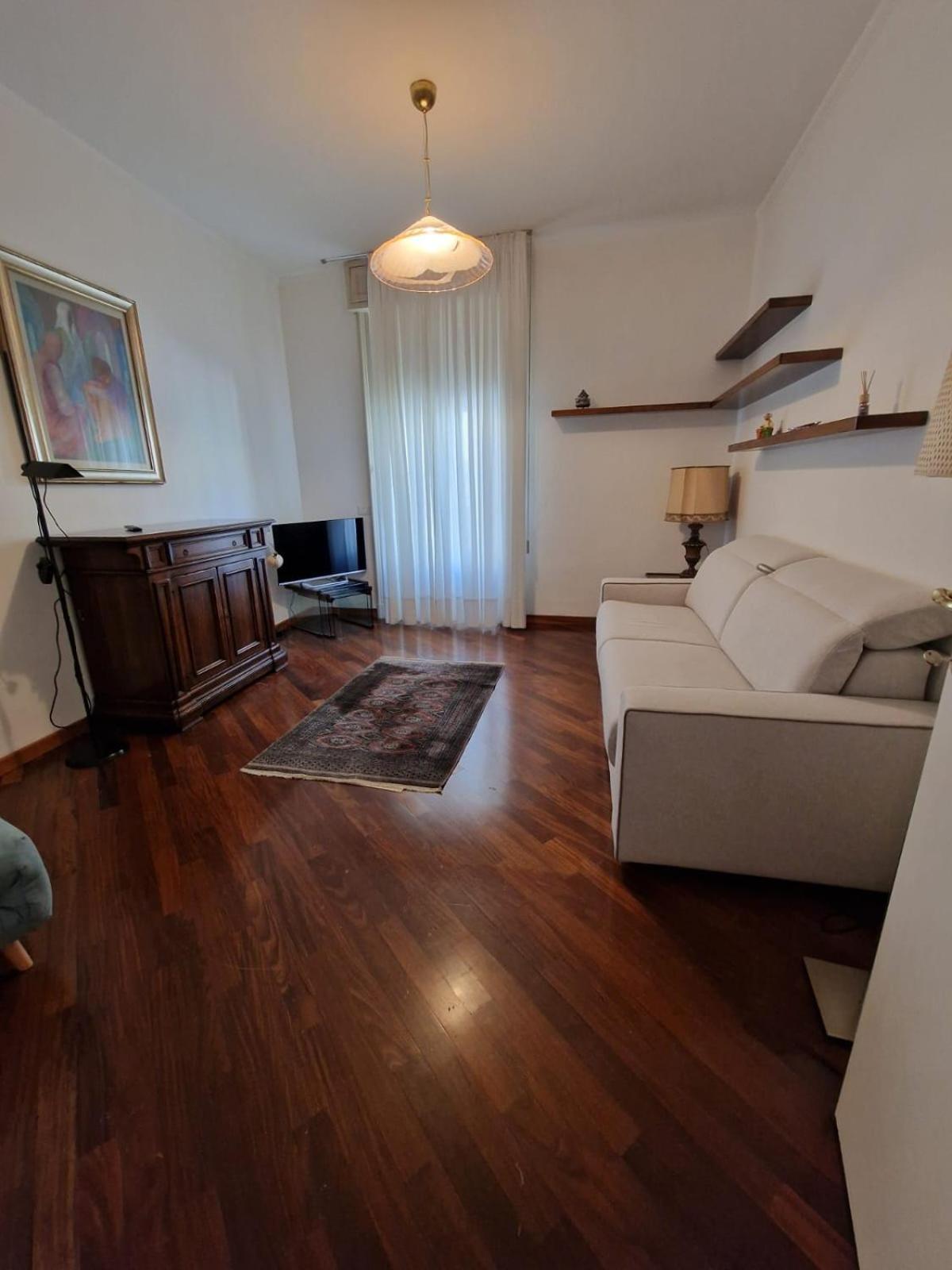 Duomo - Fontana Cozy With Terrace Apartment มิลาน ภายนอก รูปภาพ